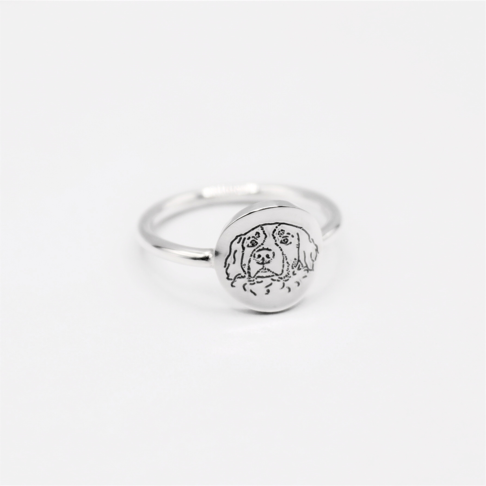 Custom pet clearance ring